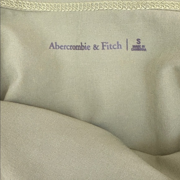Abercrombie & Fitch Green Athletic Shorts Romper Women's Small Travel Athletic - Picture 12 of 13